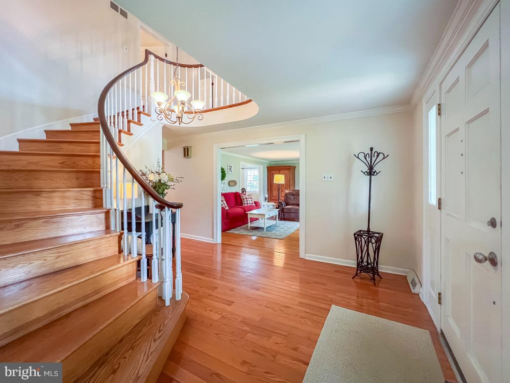 922 Edgewood Road Yardley, PA 19067 - Photo 8 of 70 Foyer