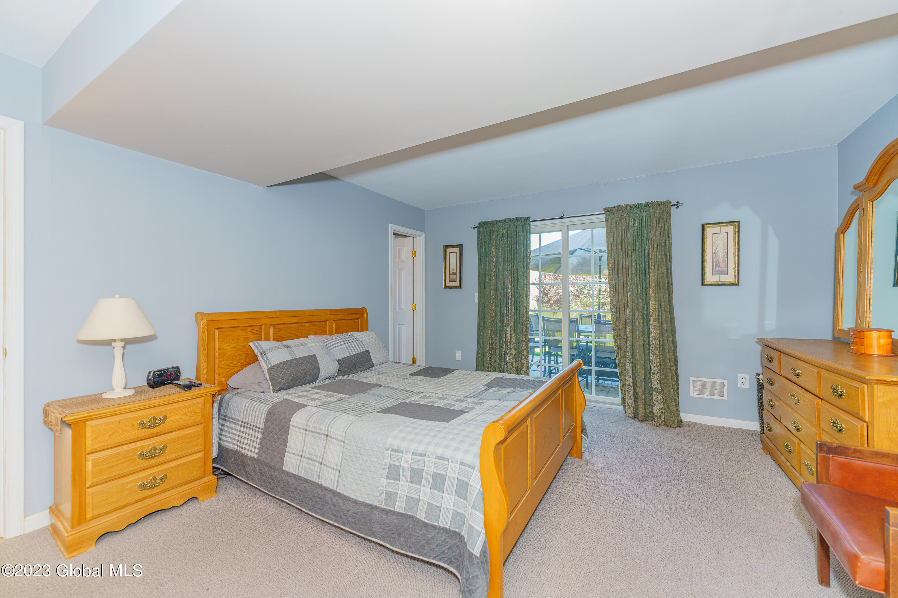 408 New Karner Road Colonie, NY 12205 - Photo 22 of 44 6 Master 1