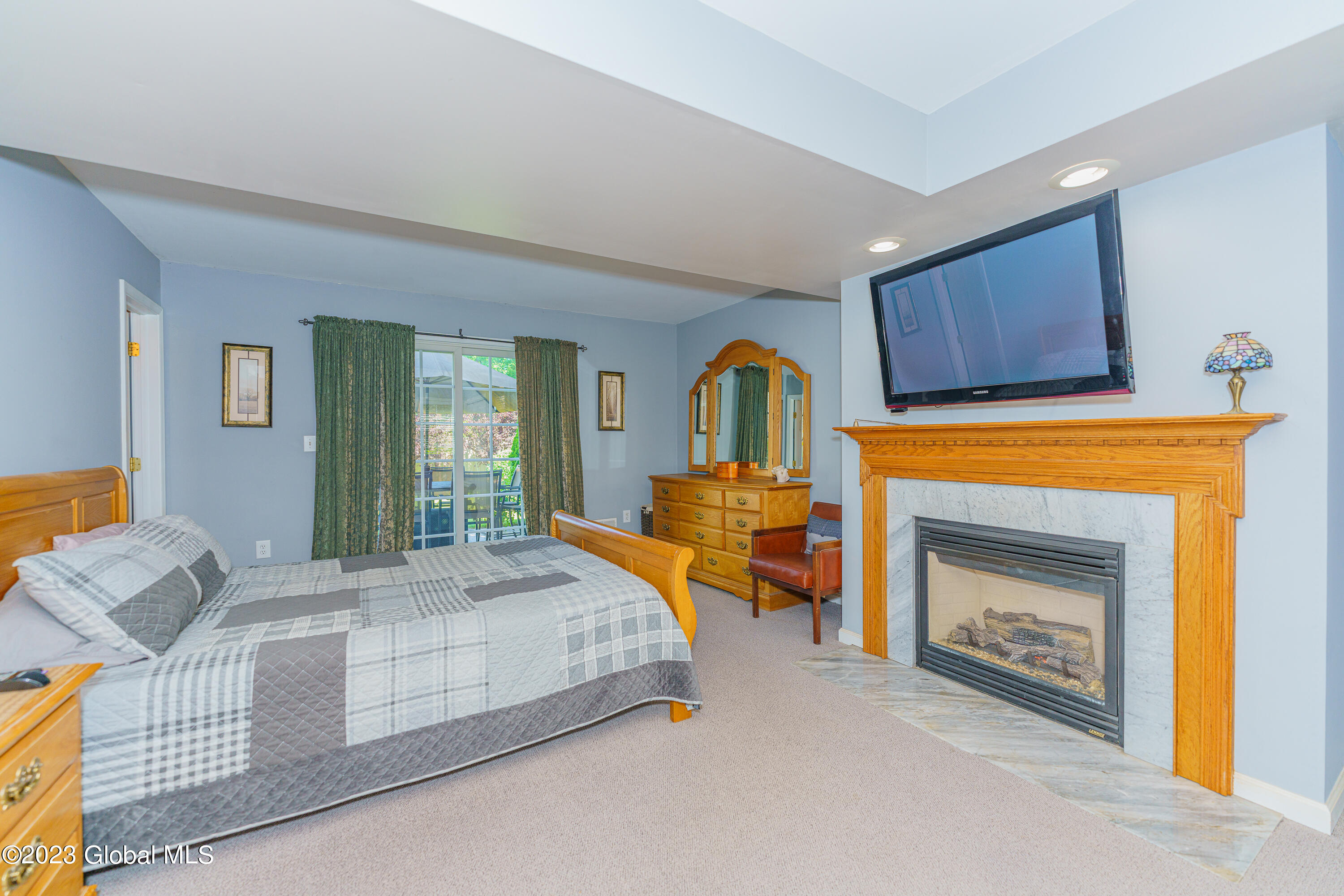 408 New Karner Road Colonie, NY 12205 - Photo 23 of 44 6 Master 2