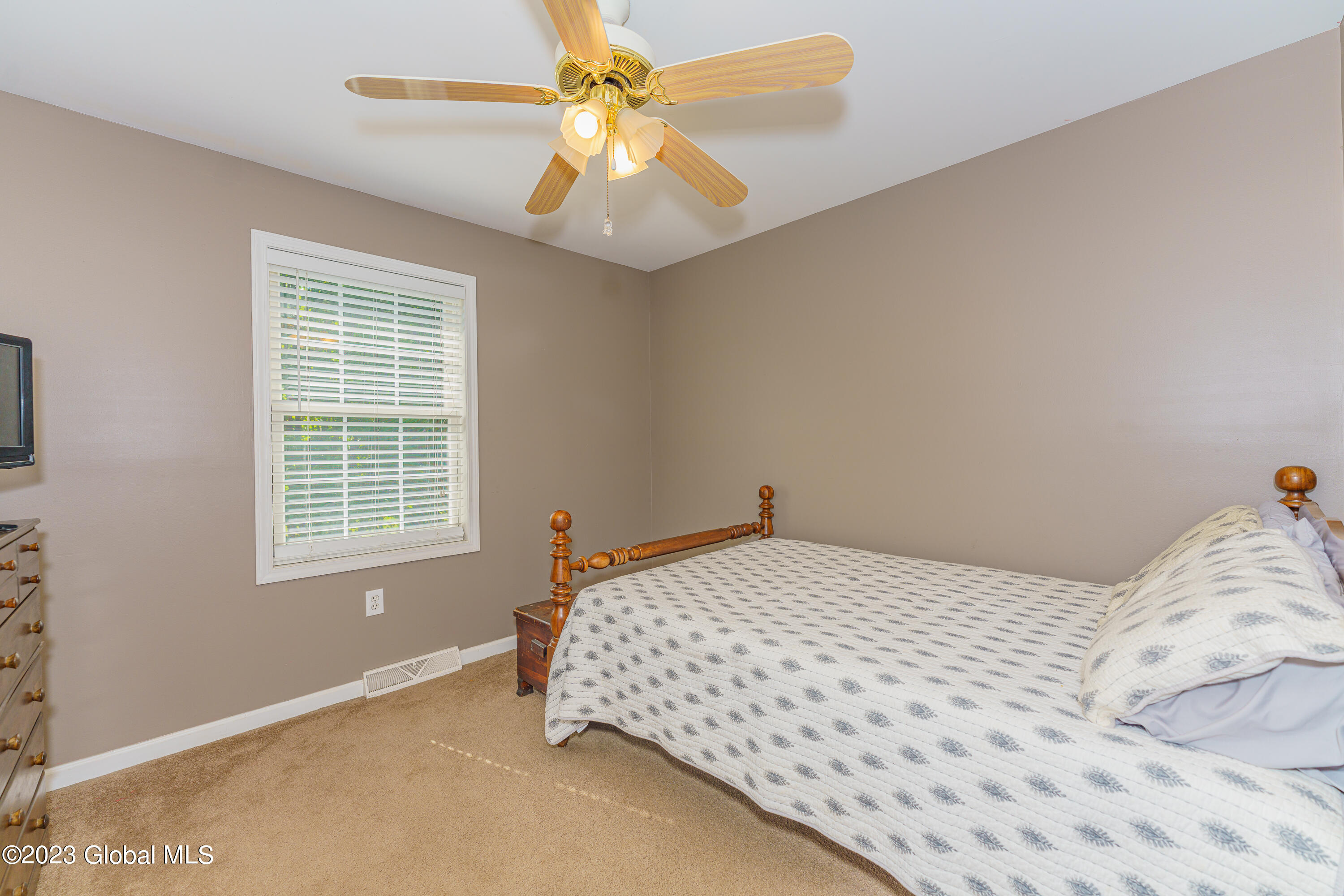 408 New Karner Road Colonie, NY 12205 - Photo 29 of 44 7 Bedroom 2