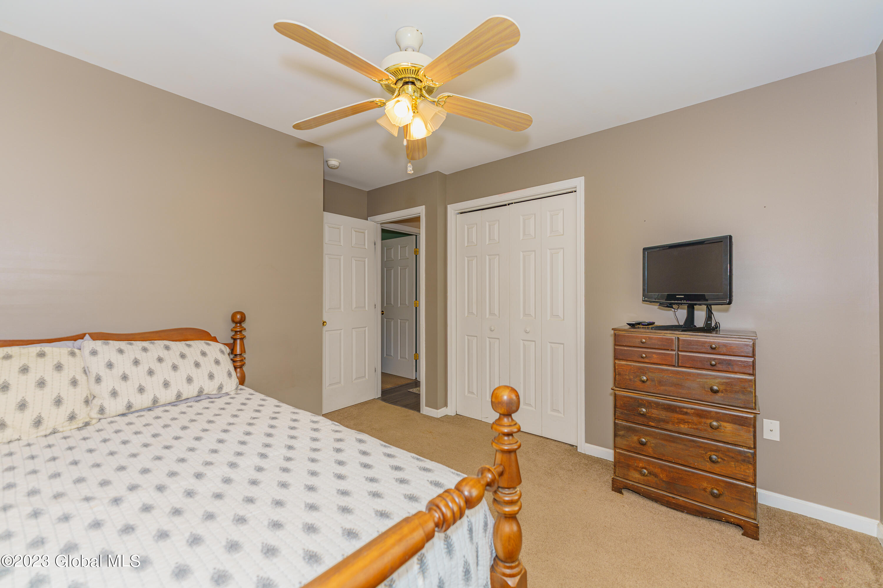408 New Karner Road Colonie, NY 12205 - Photo 30 of 44 7 Bedroom 3