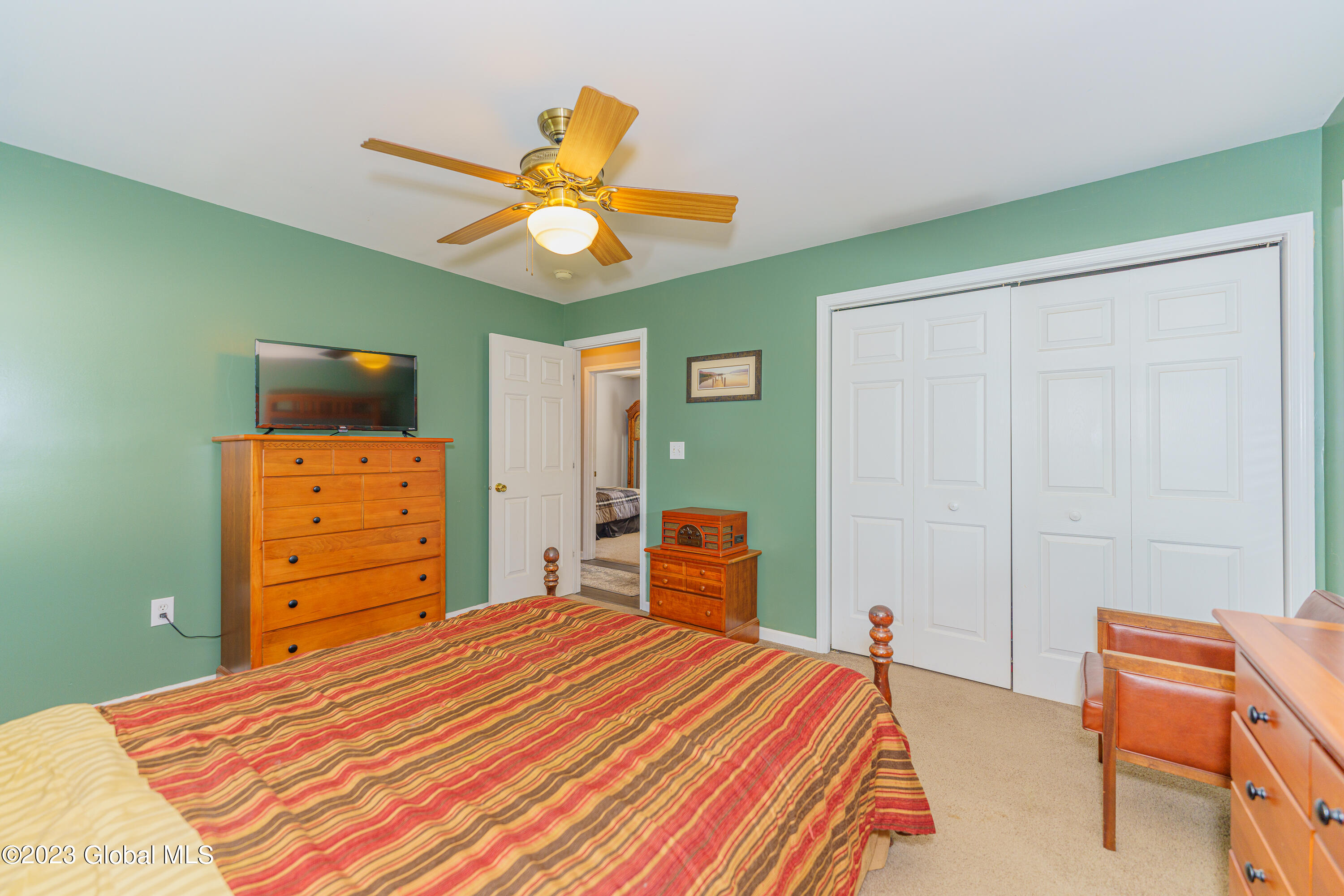 408 New Karner Road Colonie, NY 12205 - Photo 32 of 44 7 Bedroom 5