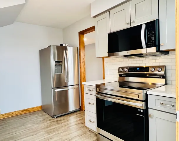 $2,450 | 5249 West 64th Place, Chicago, IL 60638