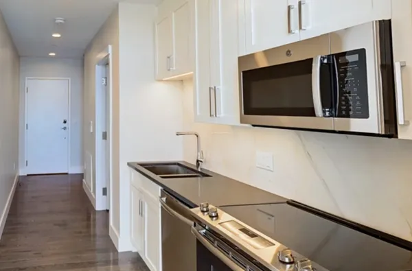 $3,700 | 434 McGrath Highway, Unit 302, Somerville, MA 02143