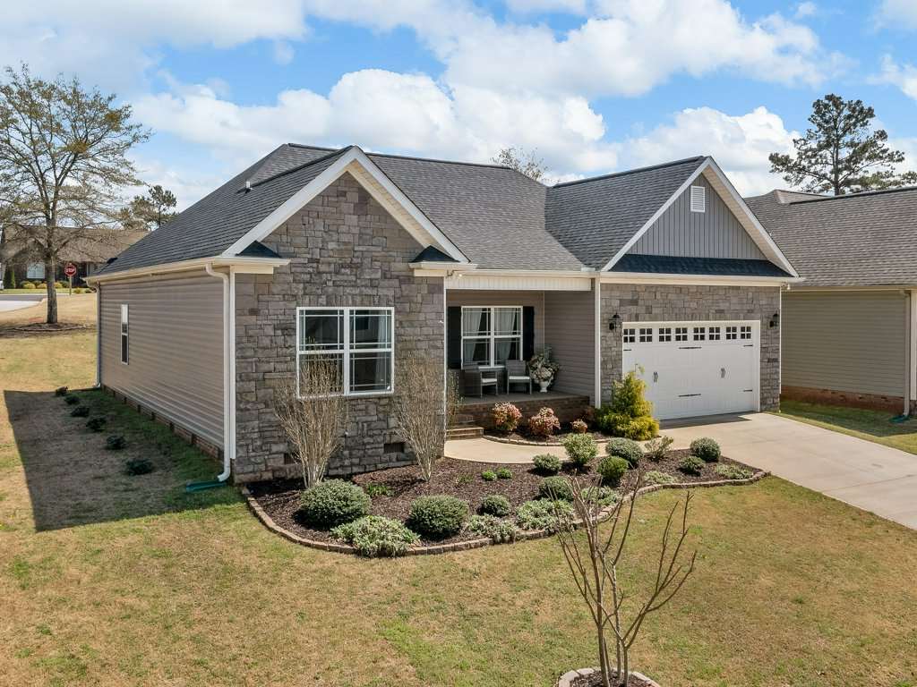 417 Risen Star Drive Boiling Springs, SC 29316 - Photo 3 of 32 Gallery Image 3