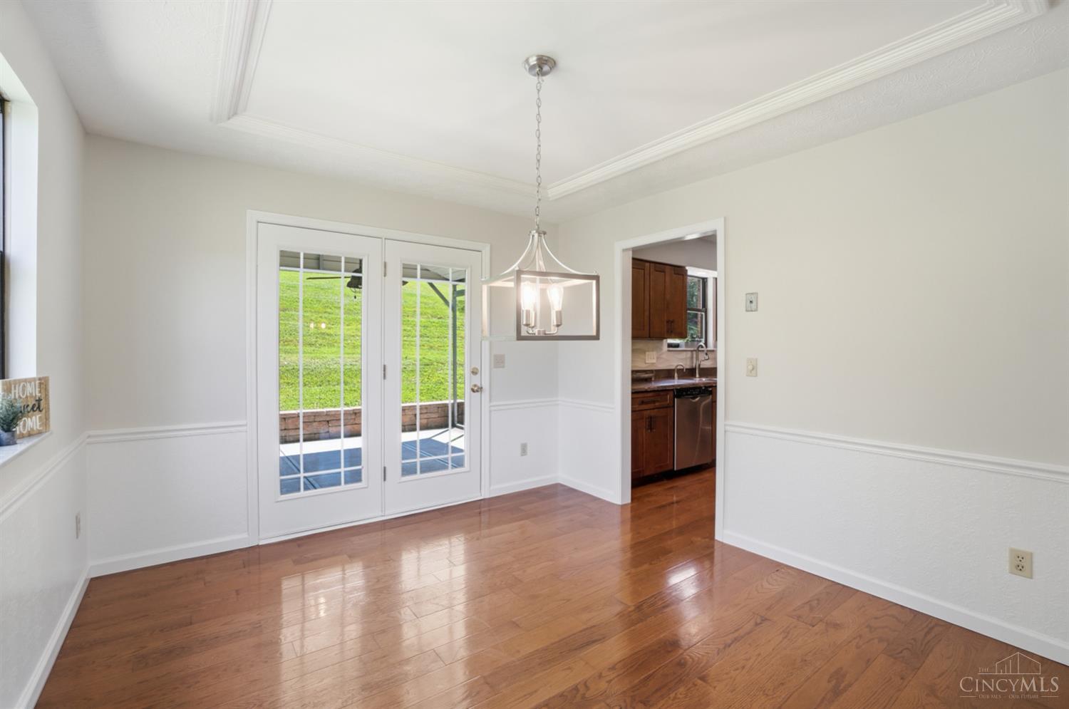 6340 Sheed Road Cincinnati, OH 45247 - Photo 11 of 60