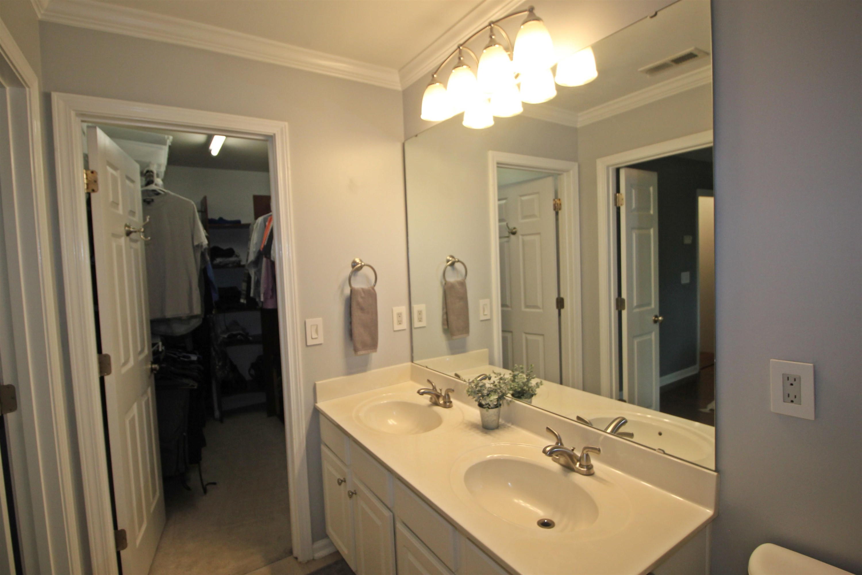 7246 Galon Glen Road Raleigh, NC 27613 - Photo 15 of 24 Photo 15