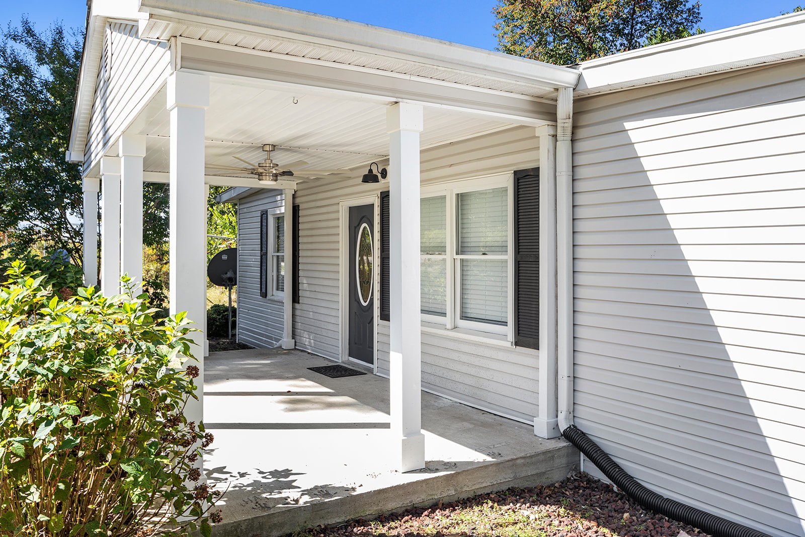 7845 Daugherty-Capley Road Bon Aqua, TN 37025 - Photo 11 of 36 Gallery Image 11