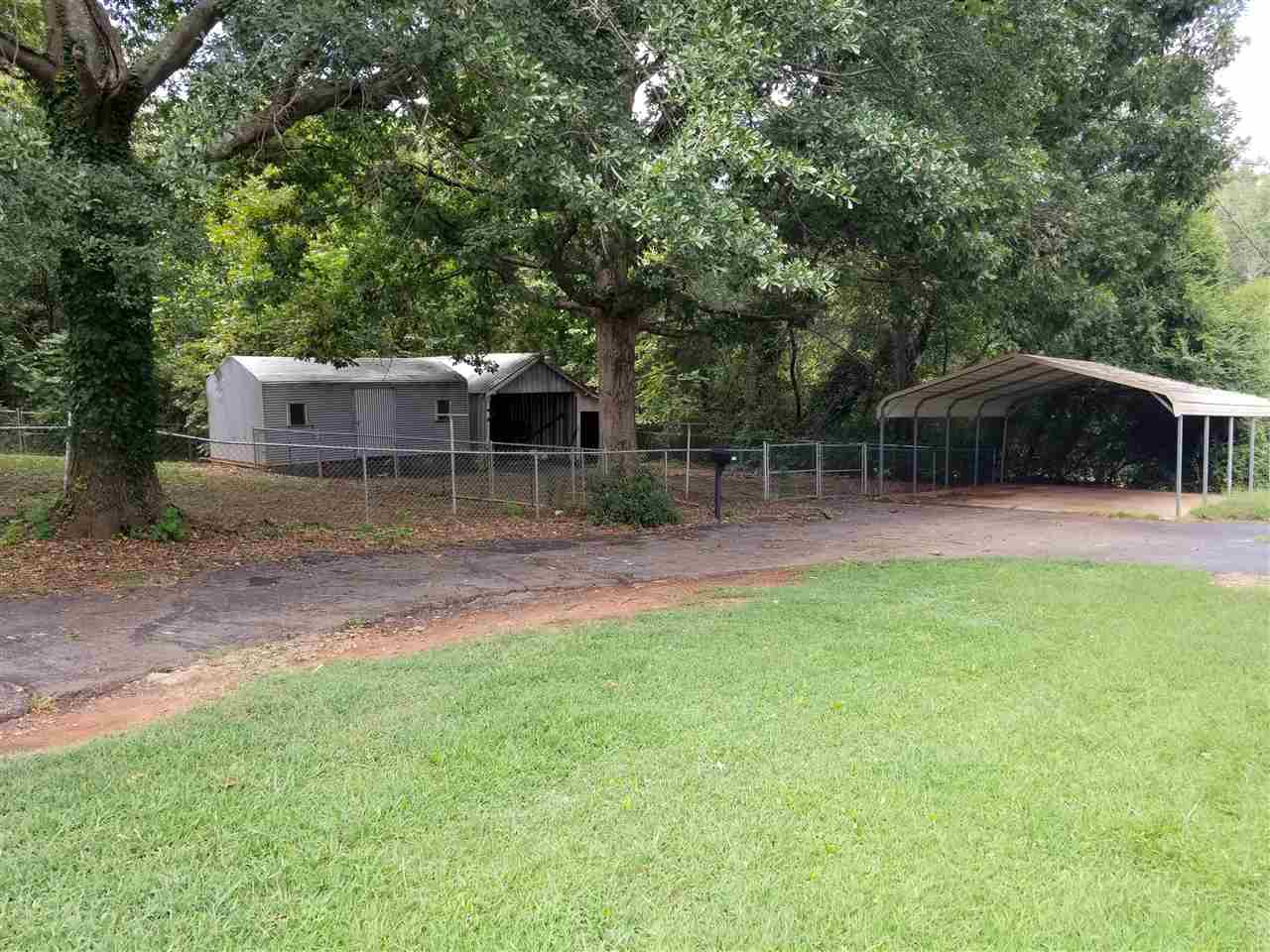 305 Inman Road Lyman, SC 29365 - Photo 3 of 14