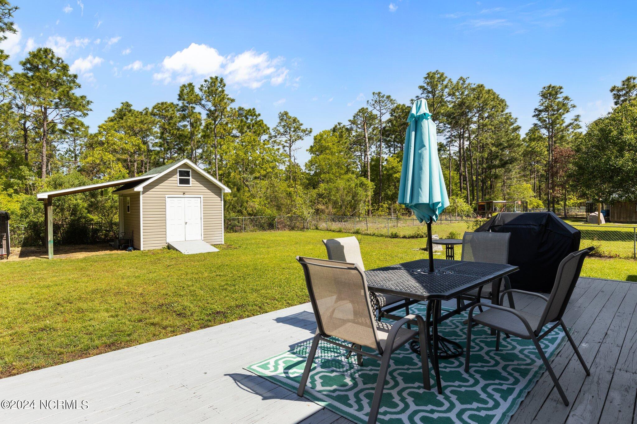 366 Barrington Ridge Bogue, NC 28570 - Photo 6 of 44 40-web-or-mls-1S3A8564