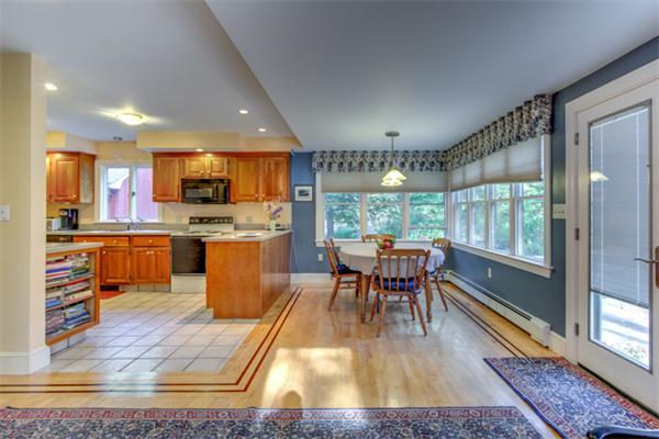 26 Boswell Road Reading, MA 01867 - Photo 12 of 25 Gallery Image 12