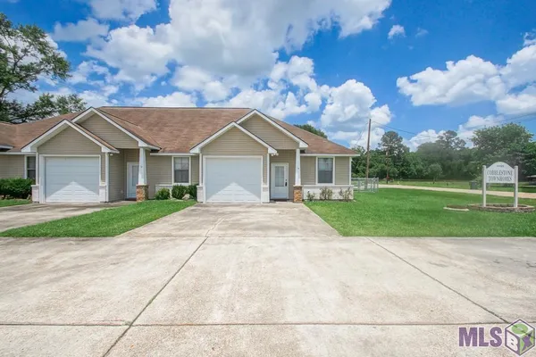$174,500 | 11705 Burgess Avenue, Unit 1A, Walker, LA 70785