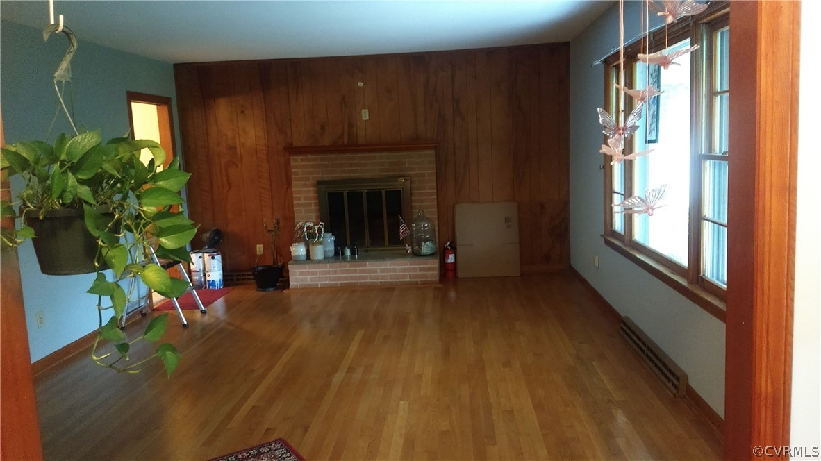11207 Tar Bay Road Hopewell, VA 23860 - Photo 5 of 33 Gallery Image 5