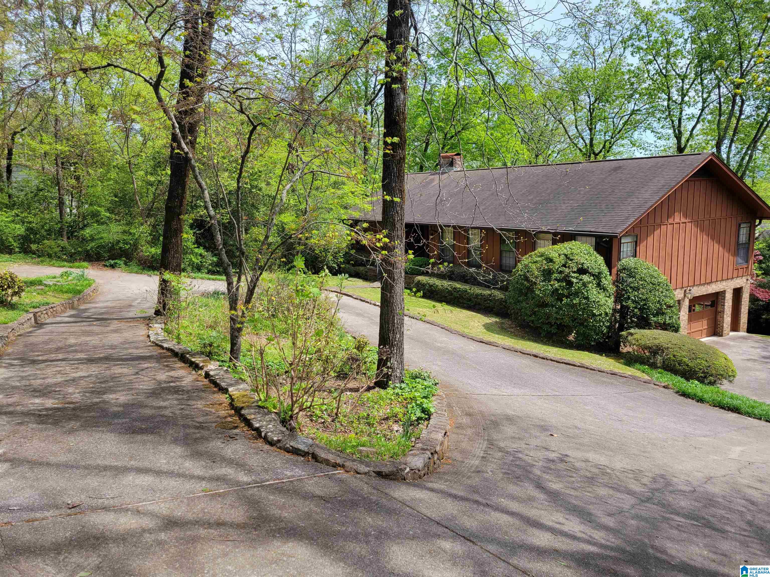 3045 Ryecroft Road Birmingham, AL 35223 - Photo 2 of 32