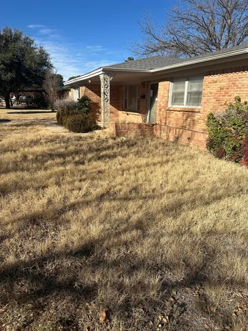 $254,900 | 600 Southwest Ave J, Seminole, TX 79360