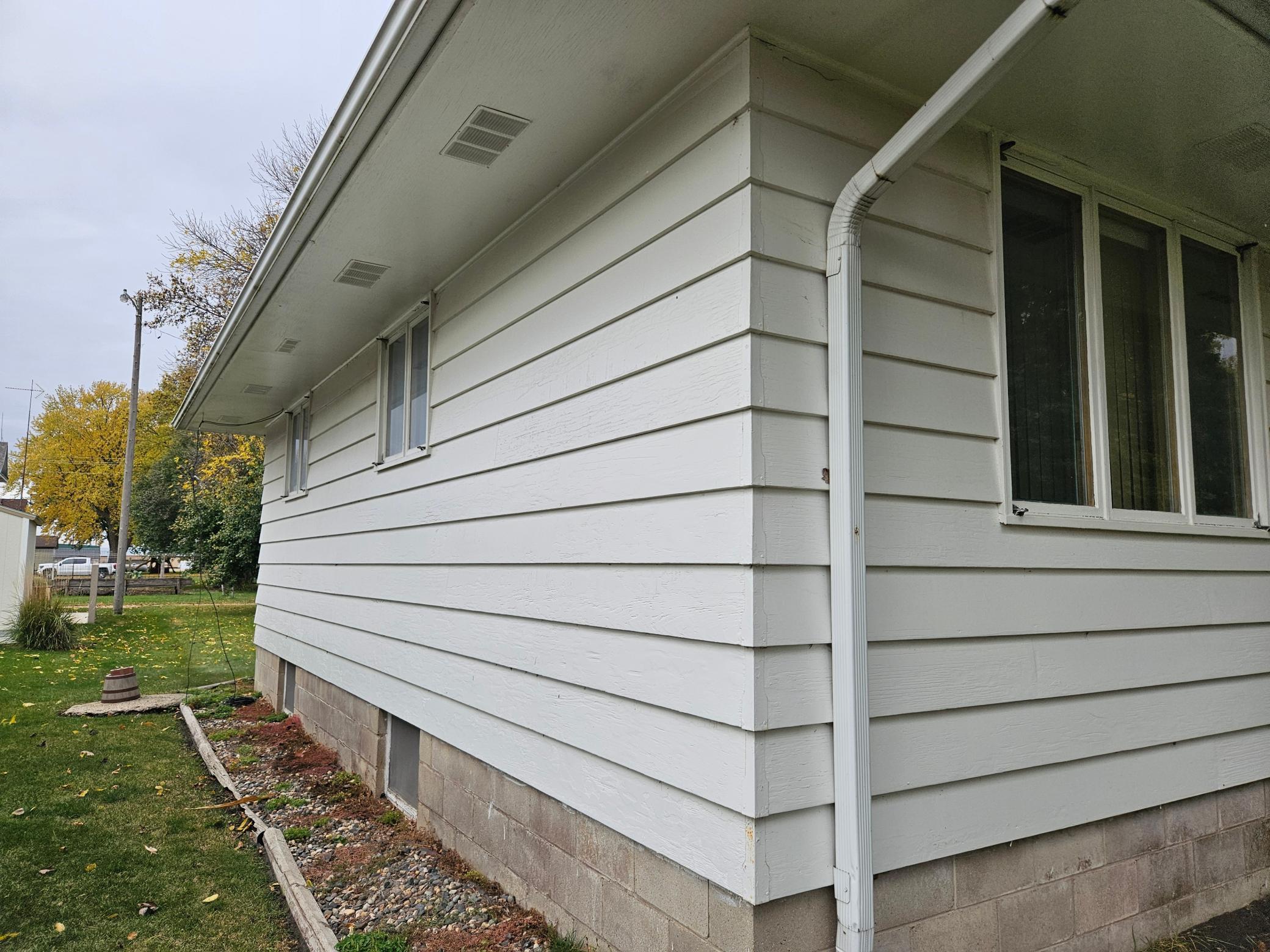 105 Robert Street Elrosa, MN 56325 - Photo 23 of 35