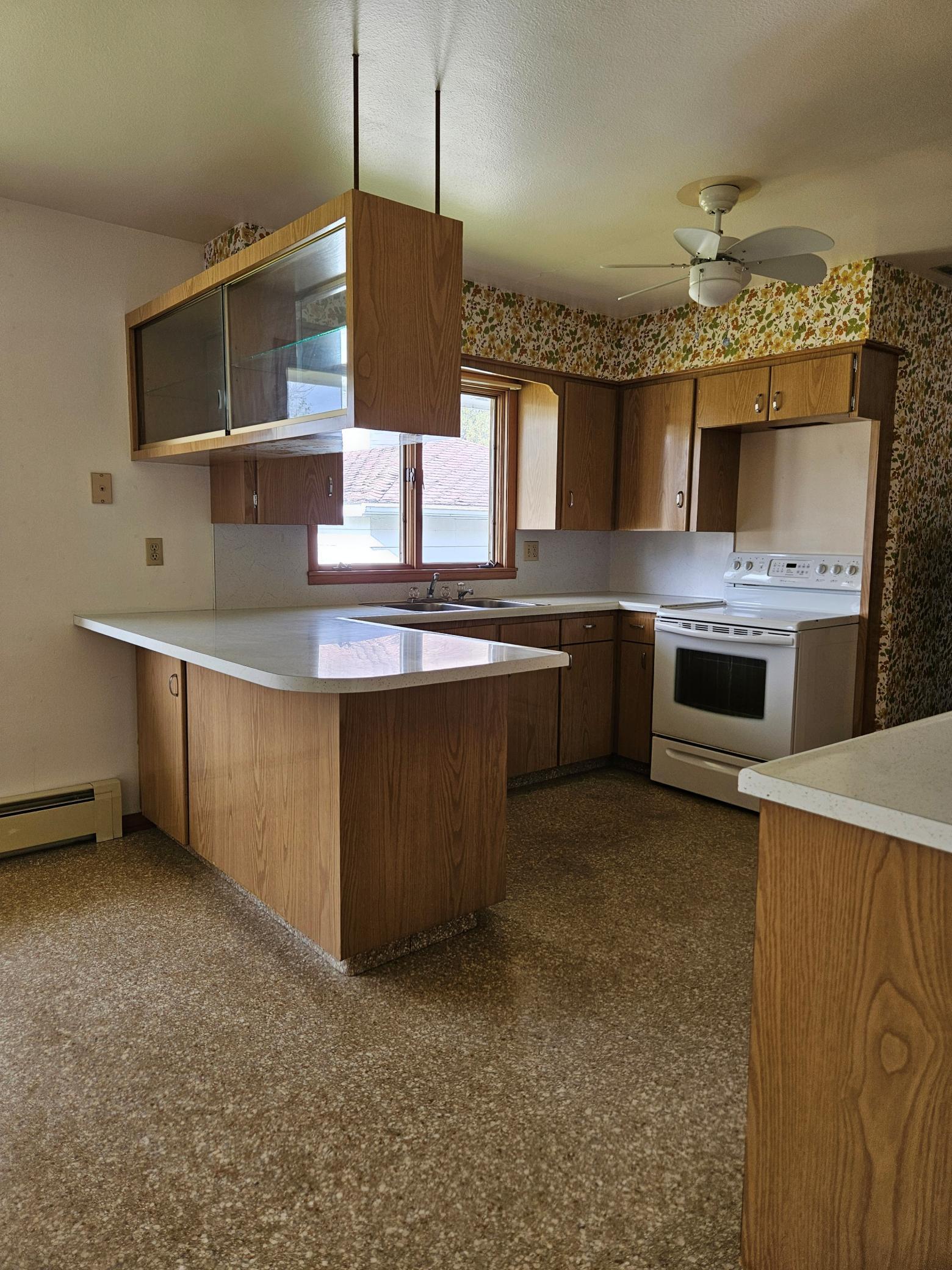 105 Robert Street Elrosa, MN 56325 - Photo 9 of 35