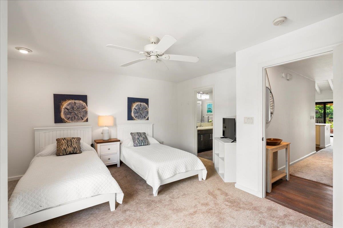 2777 South Kihei Road, Unit F203 Kihei, HI 96753 - Photo 14 of 37 a bedroom with bed and window
