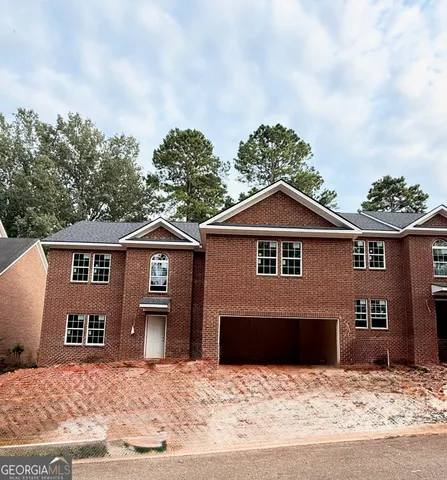 $319,900 | 120 Hampton Way, Macon, GA 31220