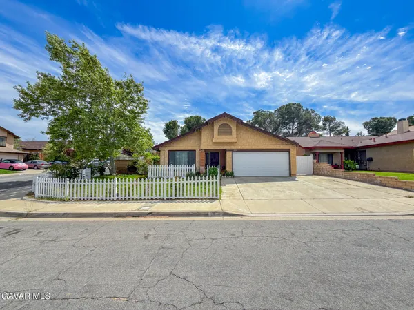 $485,750 | 2528 Poker Plant Court, Palmdale, CA 93550