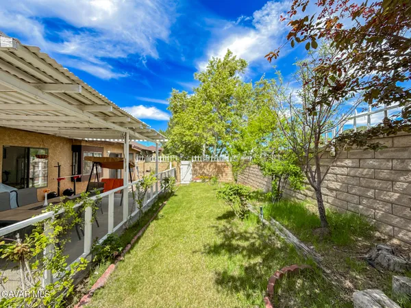 $485,750 | 2528 Poker Plant Court, Palmdale, CA 93550
