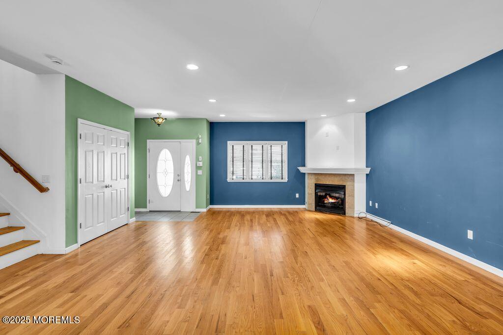 18 Stuyvesant Road Brick, NJ 08723 - Photo 3 of 29 New 18 Stuyvesant Fireplace