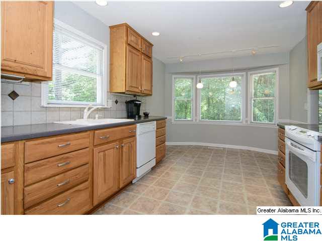 2627 Buckboard Road Birmingham, AL 35244 - Photo 6 of 32