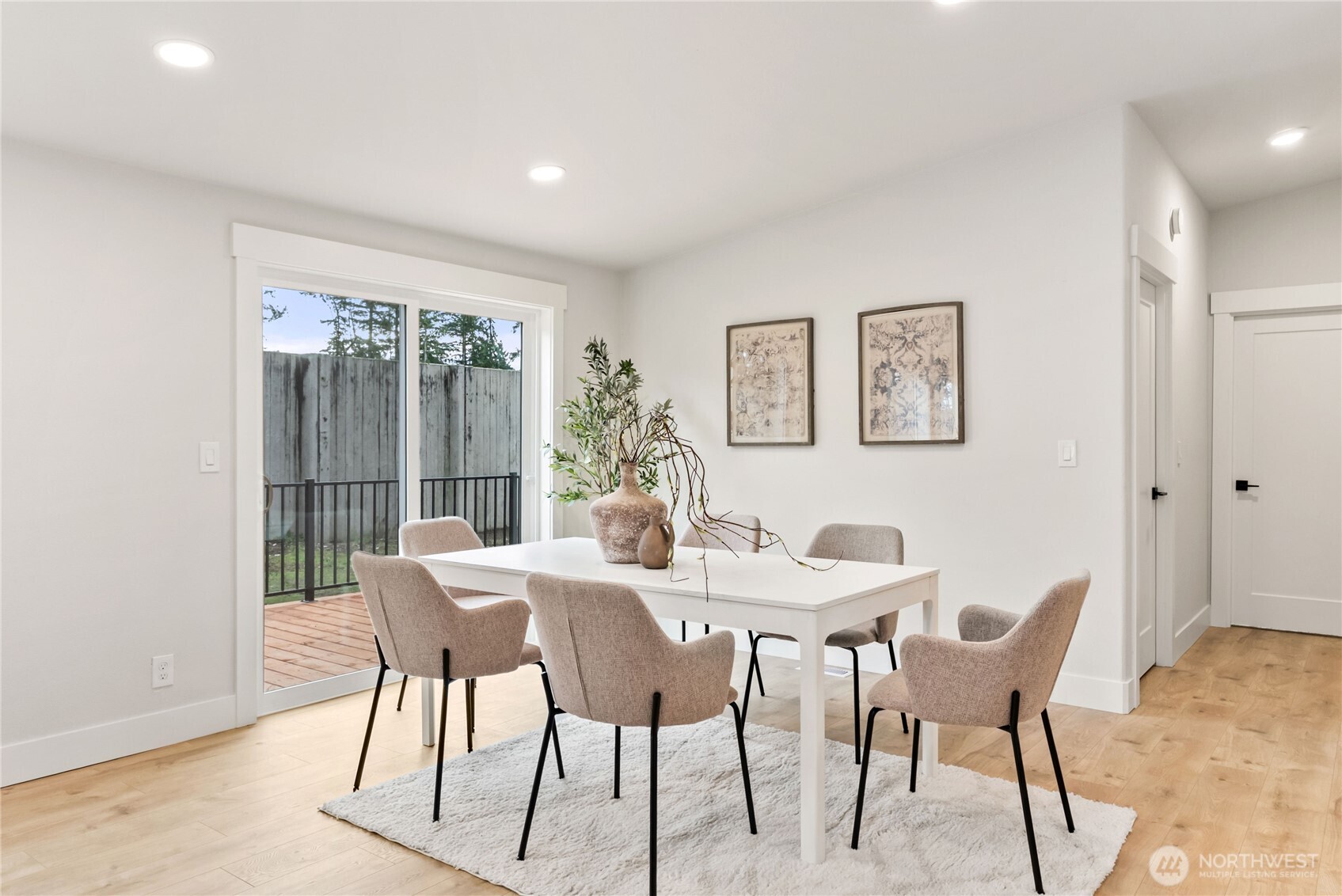 17451 Southeast 262nd Street Covington, WA 98042 - Photo 18 of 38