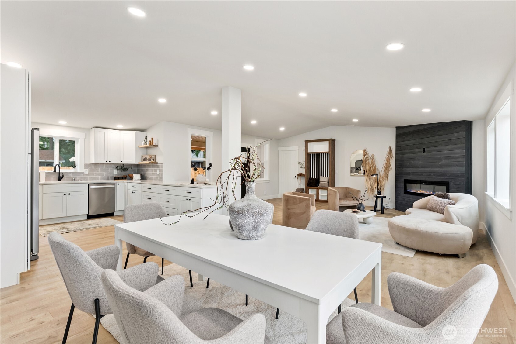 17451 Southeast 262nd Street Covington, WA 98042 - Photo 19 of 38