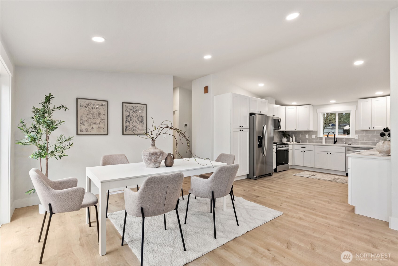 17451 Southeast 262nd Street Covington, WA 98042 - Photo 21 of 38