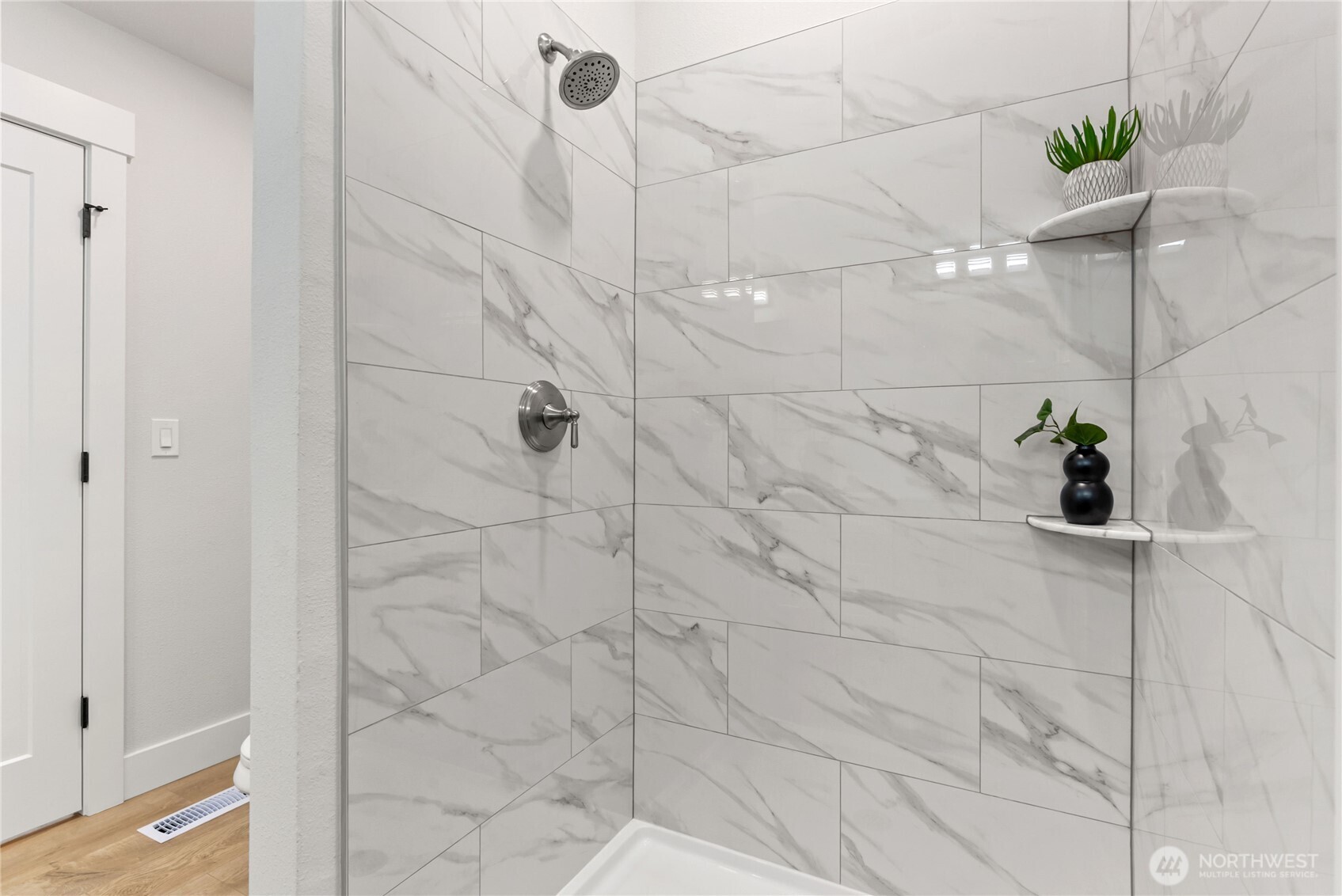 17451 Southeast 262nd Street Covington, WA 98042 - Photo 25 of 38