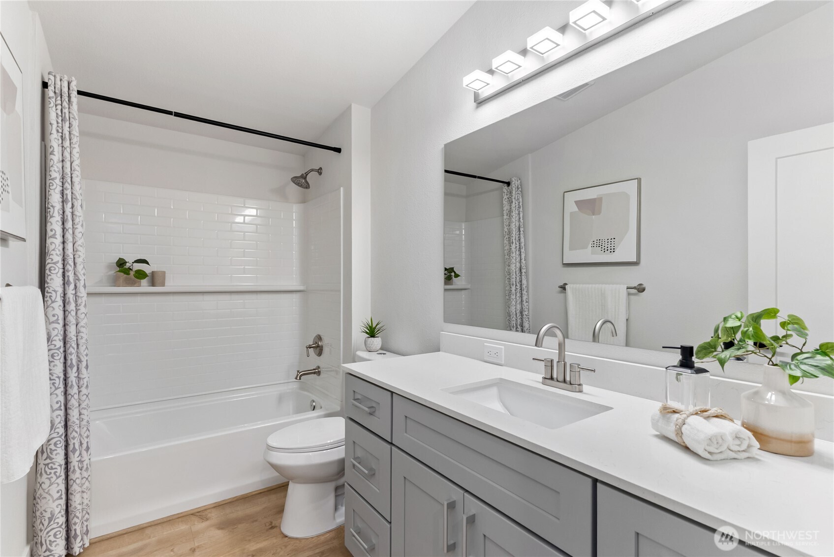 17451 Southeast 262nd Street Covington, WA 98042 - Photo 31 of 38