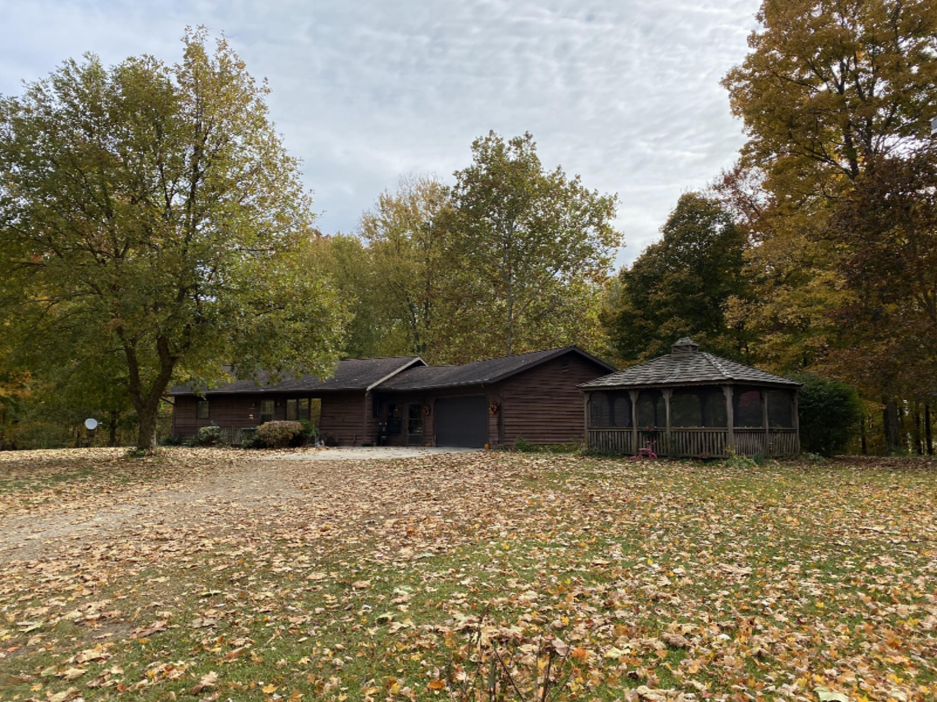 2131 West Burt Road Camden, MI 49232 - Photo 3 of 40 2131 W Burt (45)