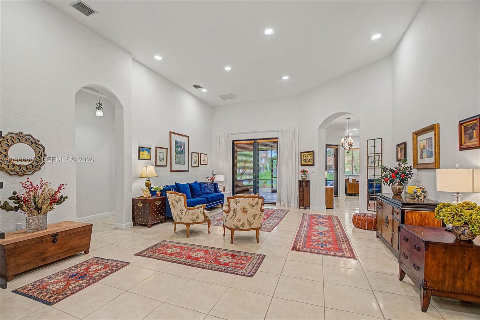 19528 Southwest 79th Place Cutler Bay, FL 33157 - Photo 4 of 41 a living room with furniture