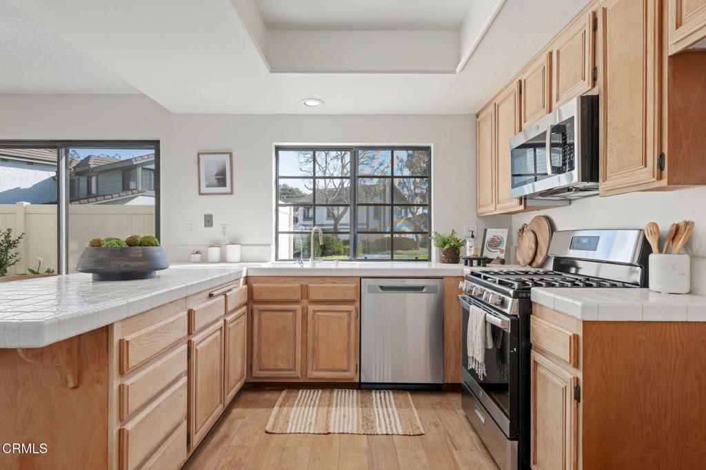 3426 Olds Road Oxnard, CA 93033 - Photo 9 of 32