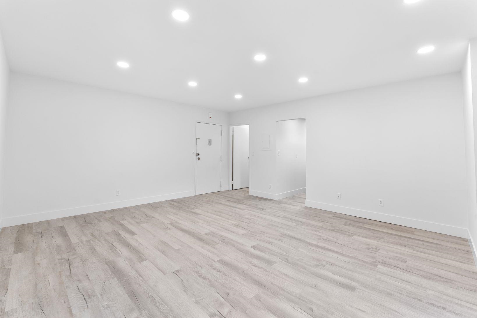 1111 River Road, Unit F25 Edgewater, NJ 07020 - Photo 7 of 17