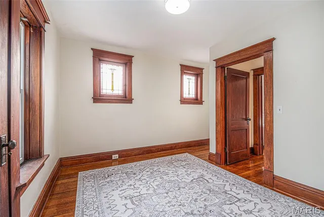 $319,900 | 5608 Devonshire Avenue, St. Louis, MO 63109