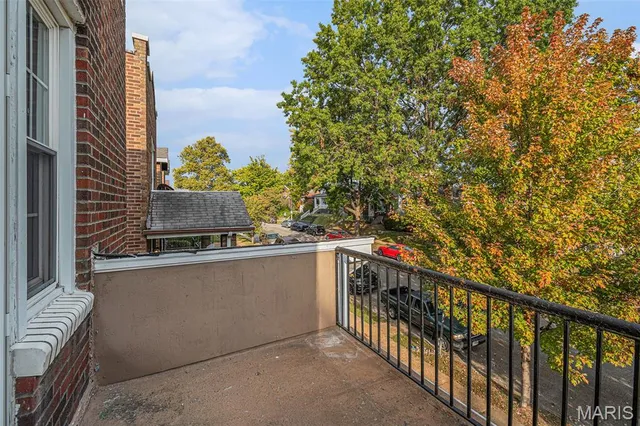 $319,900 | 5608 Devonshire Avenue, St. Louis, MO 63109