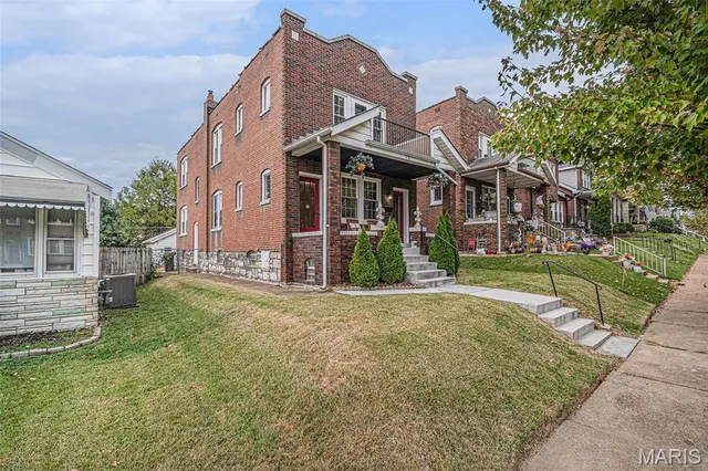 $319,900 | 5608 Devonshire Avenue, St. Louis, MO 63109