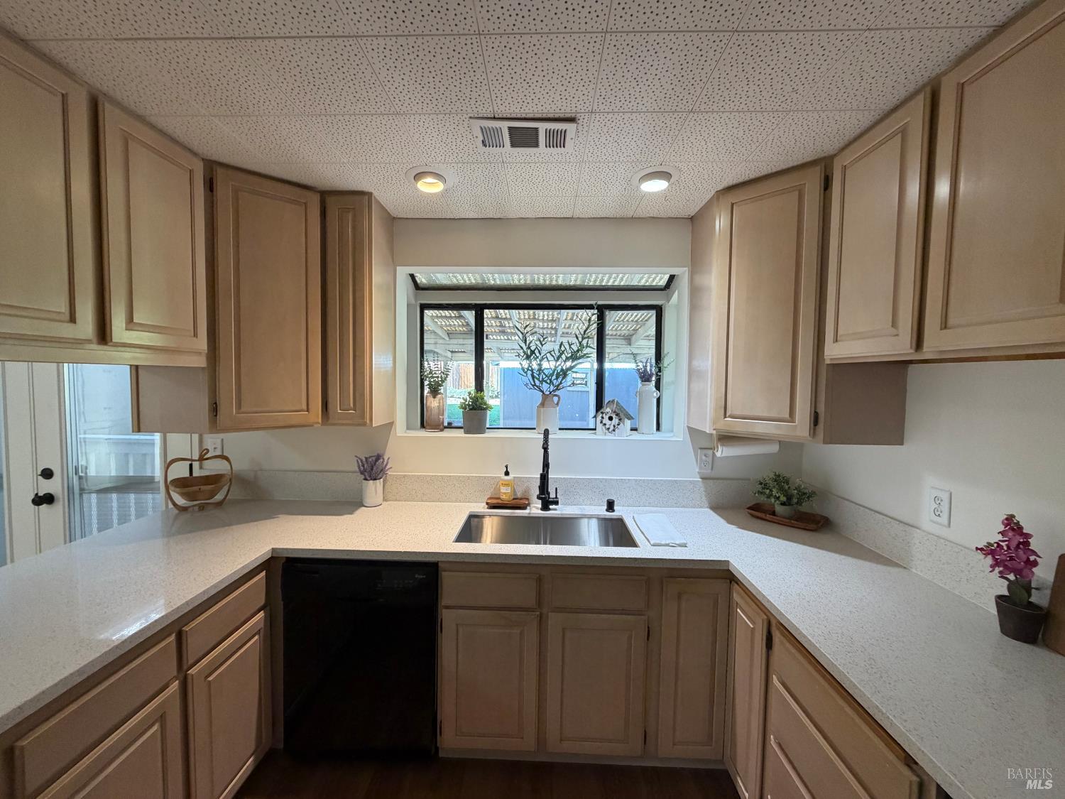 138 Gardiner Way Rio Vista, CA 94571 - Photo 18 of 52