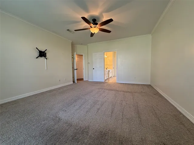 $2,999 | 2906 Castlerock Court, Pearland, TX 77584