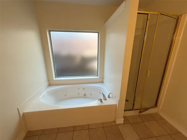 $2,999 | 2906 Castlerock Court, Pearland, TX 77584