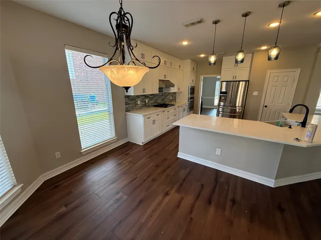 $2,999 | 2906 Castlerock Court, Pearland, TX 77584