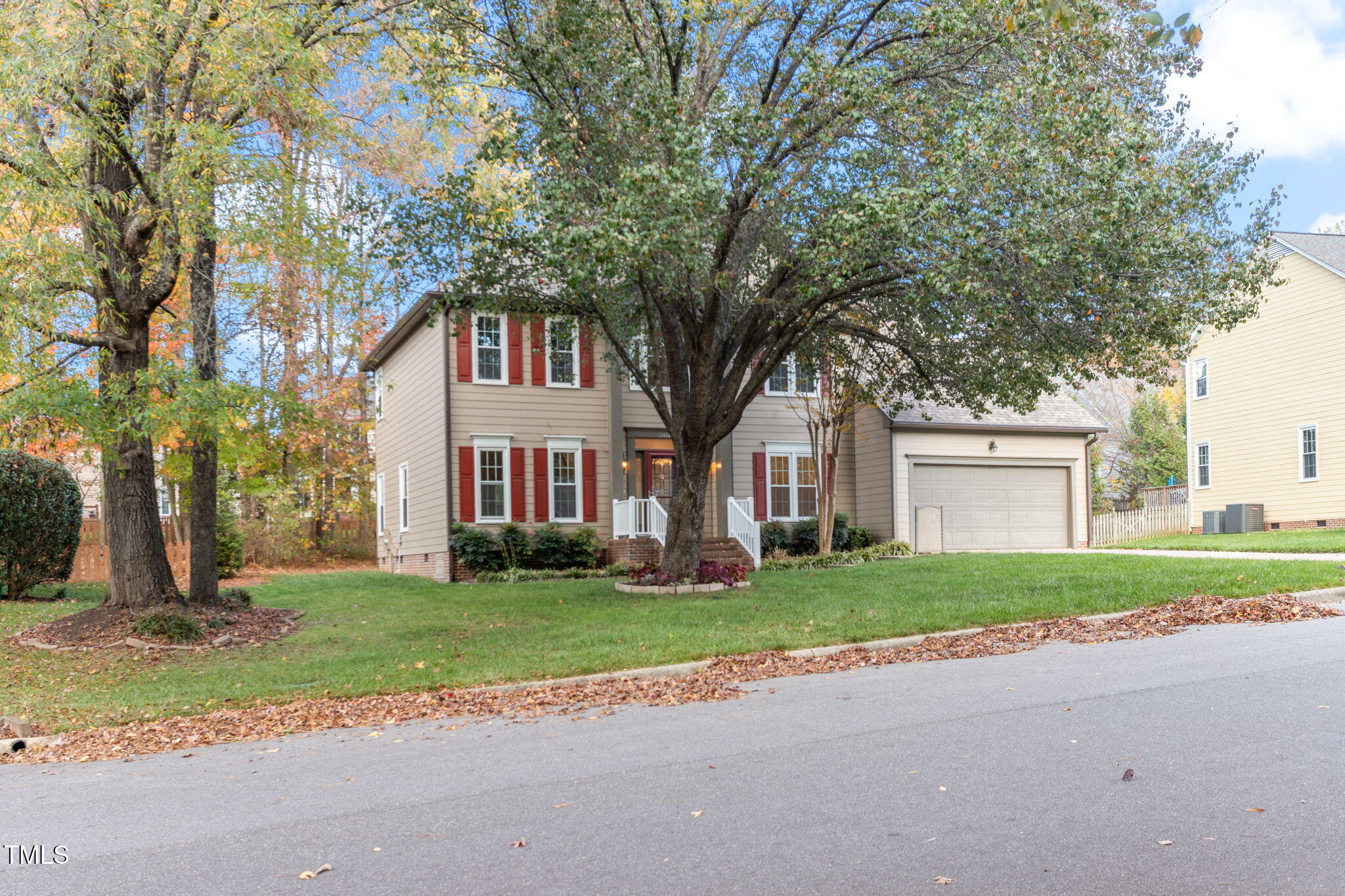 12404 Tappersfield Court Raleigh, NC 27613 - Photo 40 of 46 39-web-or-mls-12404-tappersfield-ct