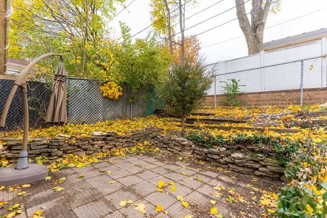 $272,500 | 1826 South 3rd Place, St. Charles, IL 60174