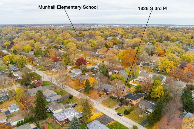 $272,500 | 1826 South 3rd Place, St. Charles, IL 60174