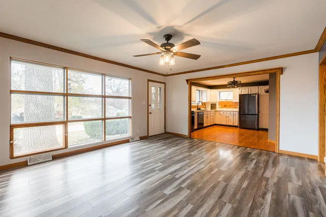 $272,500 | 1826 South 3rd Place, St. Charles, IL 60174