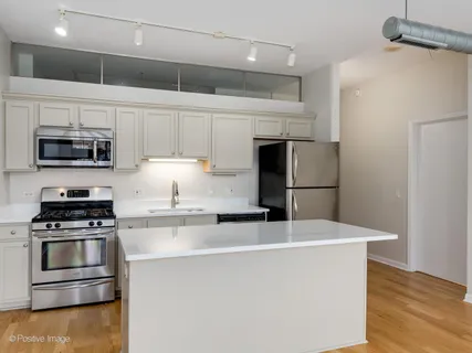$470,000 | 1200 West Monroe Street, Unit 413, Chicago, IL 60607