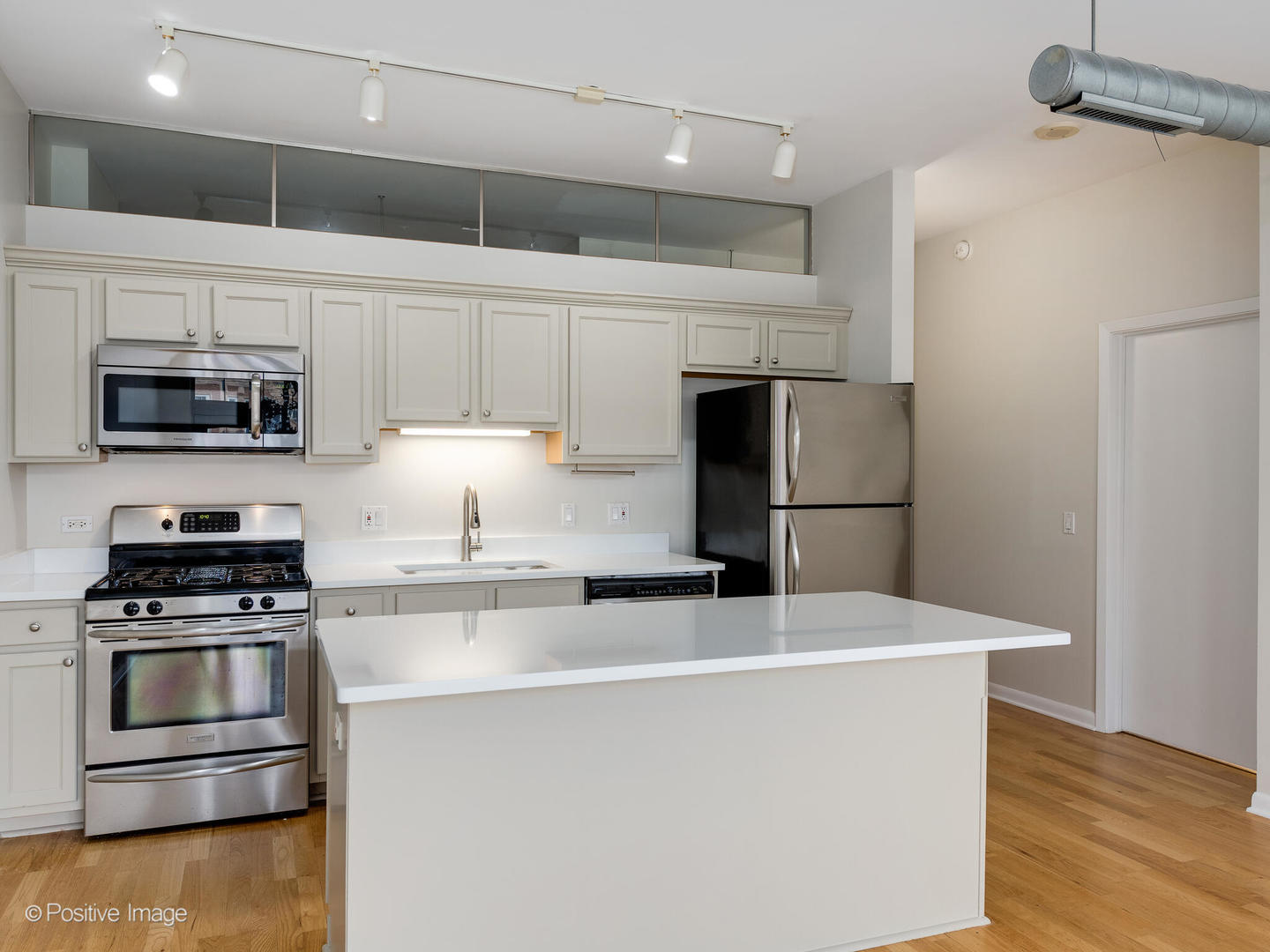 1200 West Monroe Street, Unit 413 Chicago, IL 60607 - Photo 5 of 17