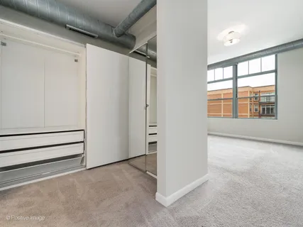 $470,000 | 1200 West Monroe Street, Unit 413, Chicago, IL 60607